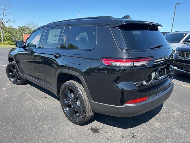 new 2025 Jeep Grand Cherokee L car, priced at $51,011