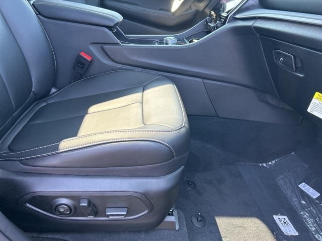 new 2025 Jeep Grand Cherokee L car, priced at $51,011