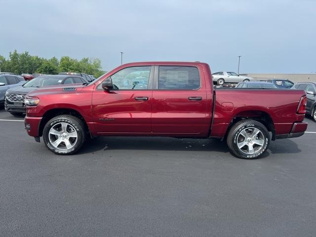 new 2025 Ram 1500 car, priced at $41,923