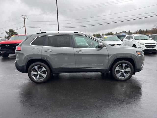 used 2019 Jeep Cherokee car, priced at $18,785