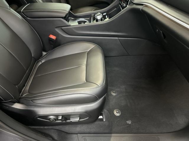 new 2025 Jeep Grand Cherokee car, priced at $45,836