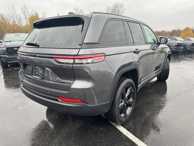new 2025 Jeep Grand Cherokee car, priced at $45,836