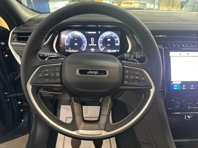 new 2025 Jeep Grand Cherokee car, priced at $45,836