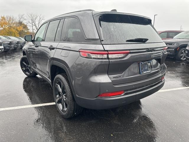 new 2025 Jeep Grand Cherokee car, priced at $45,836