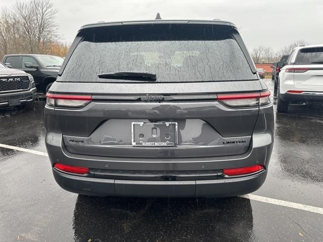new 2025 Jeep Grand Cherokee car, priced at $45,836