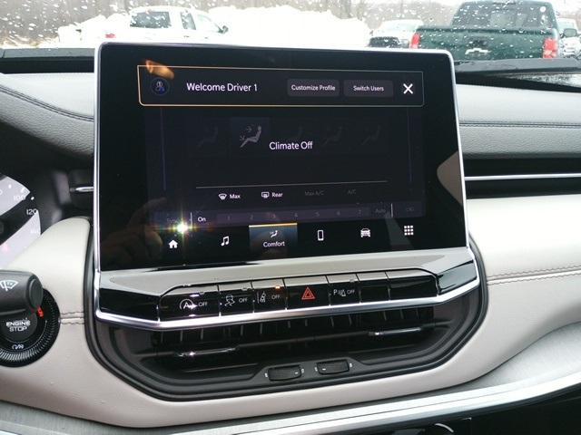 new 2025 Jeep Compass car, priced at $31,565
