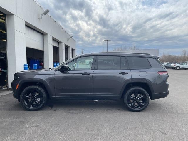 new 2025 Jeep Grand Cherokee L car, priced at $48,197