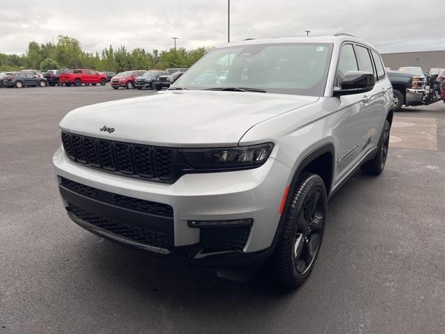 new 2024 Jeep Grand Cherokee L car, priced at $51,174