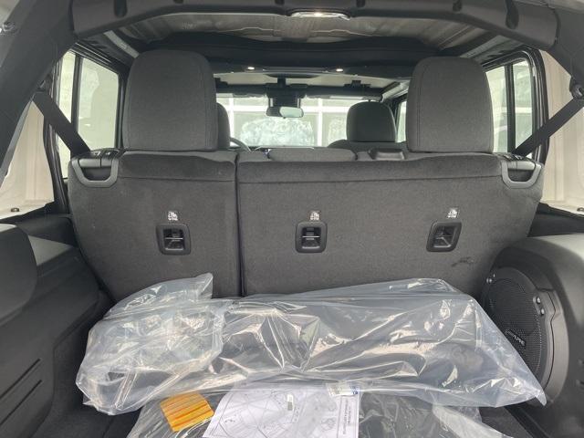 new 2025 Jeep Wrangler car, priced at $52,580