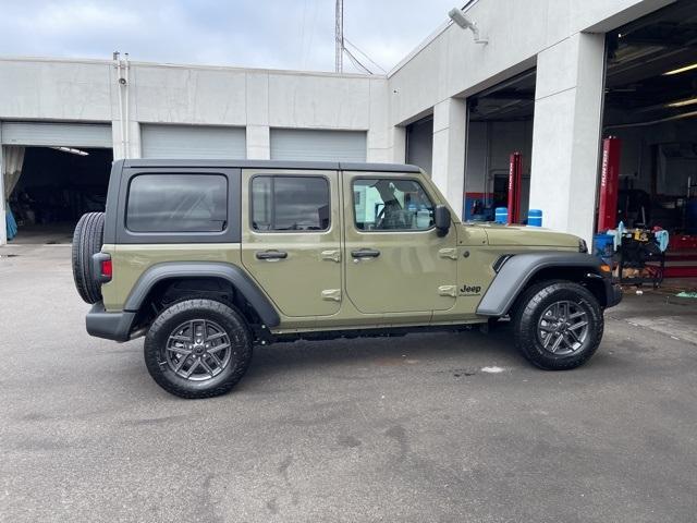 new 2026 Jeep Wrangler car, priced at $47,434