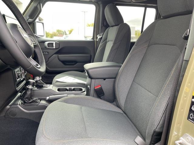 new 2026 Jeep Wrangler car, priced at $47,434