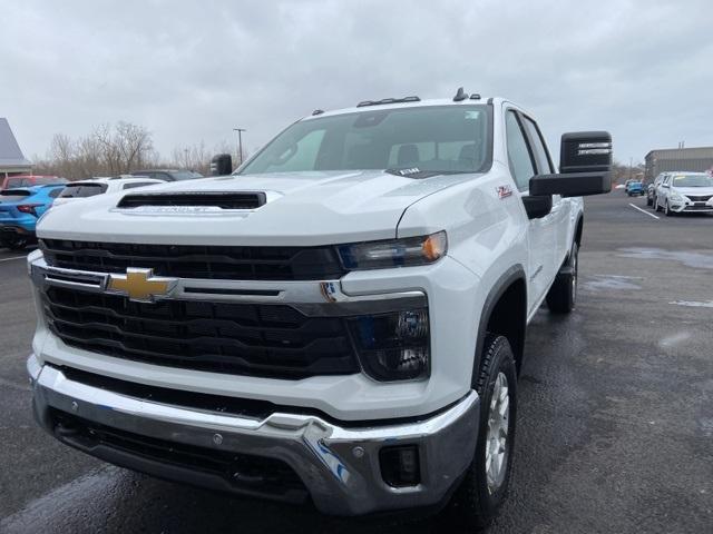 new 2025 Chevrolet Silverado 2500 car, priced at $61,450