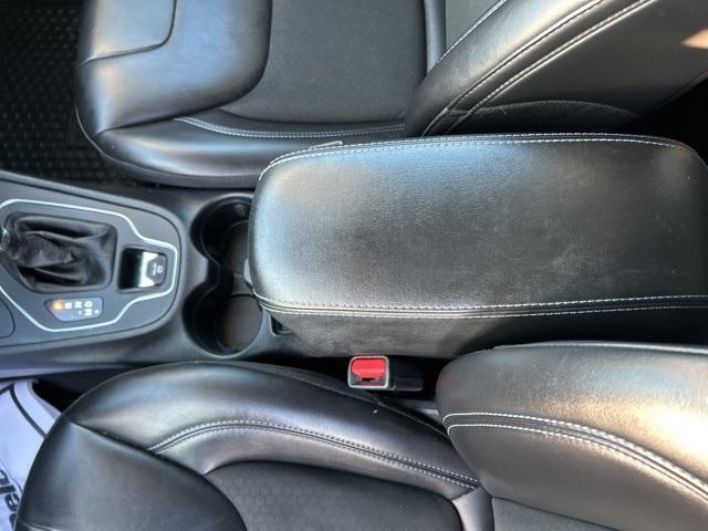 used 2020 Jeep Cherokee car, priced at $17,585