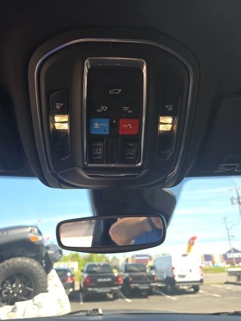 used 2023 Jeep Grand Cherokee car, priced at $31,488
