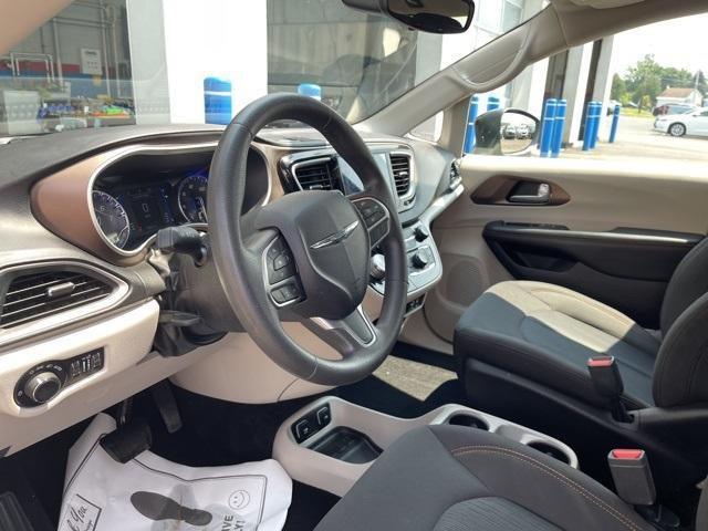 used 2017 Chrysler Pacifica car, priced at $13,999