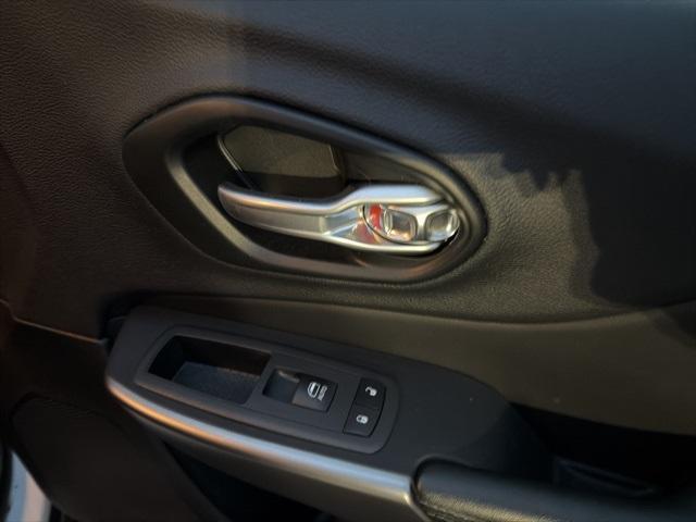 used 2022 Jeep Cherokee car, priced at $25,498