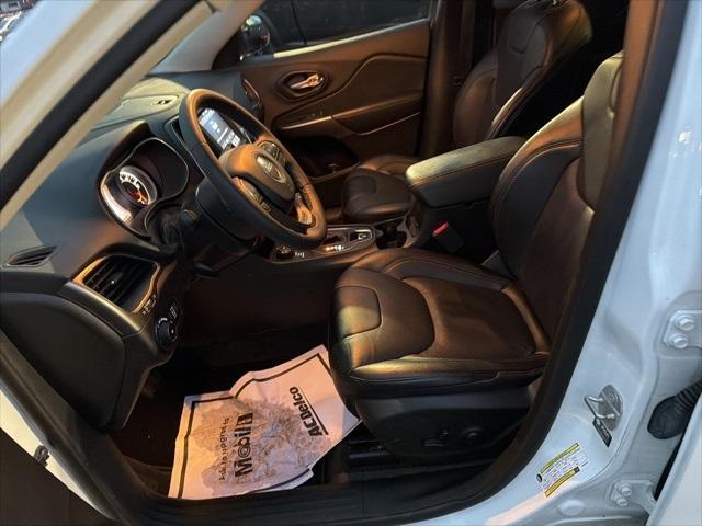 used 2022 Jeep Cherokee car, priced at $25,498