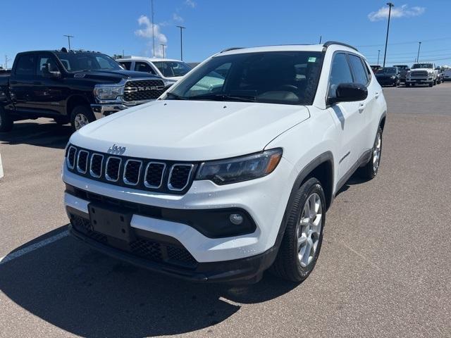 new 2024 Jeep Compass car, priced at $29,427