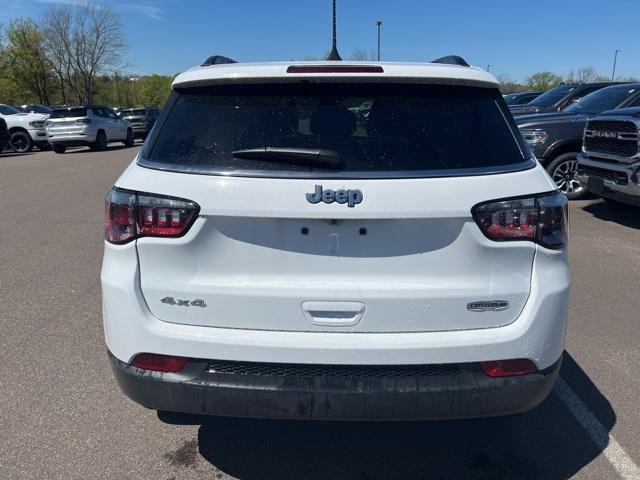 new 2024 Jeep Compass car, priced at $29,427