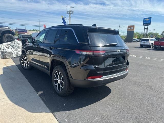 new 2025 Jeep Grand Cherokee car, priced at $43,681