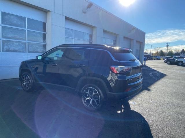 new 2025 Jeep Compass car, priced at $33,435