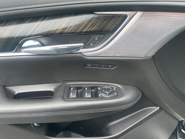 used 2020 Cadillac XT6 car, priced at $30,885