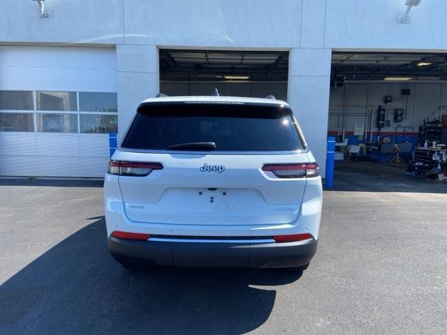 new 2024 Jeep Grand Cherokee L car, priced at $41,263