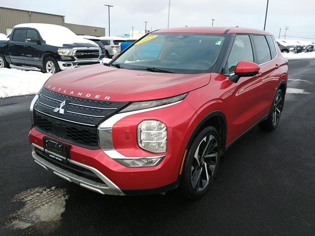 used 2023 Mitsubishi Outlander car, priced at $24,999