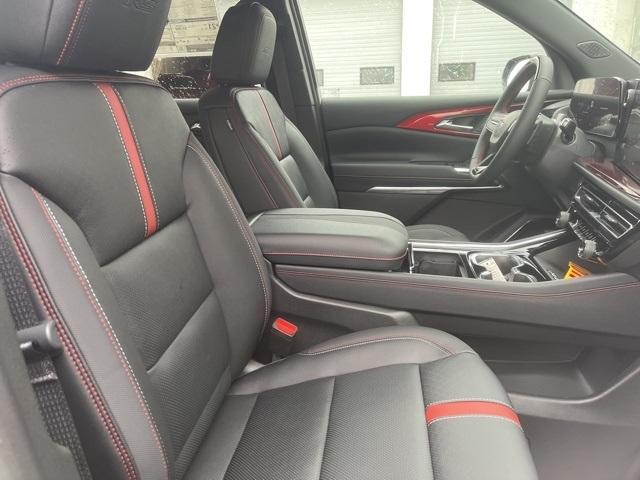 new 2025 Chevrolet Traverse car, priced at $58,960