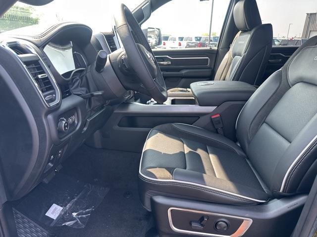 new 2025 Ram 1500 car, priced at $61,676