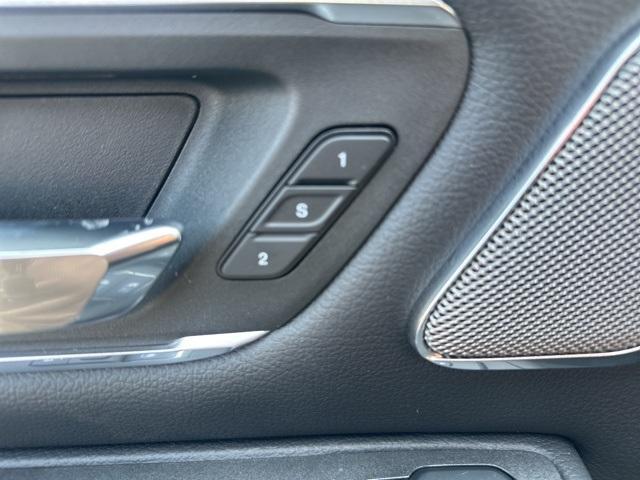 new 2025 Ram 1500 car, priced at $61,676