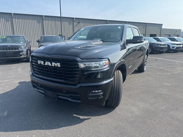 new 2025 Ram 1500 car, priced at $61,676