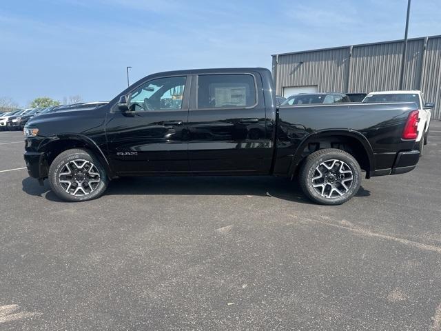 new 2025 Ram 1500 car, priced at $61,676