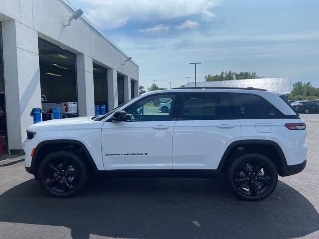 new 2024 Jeep Grand Cherokee car, priced at $43,361