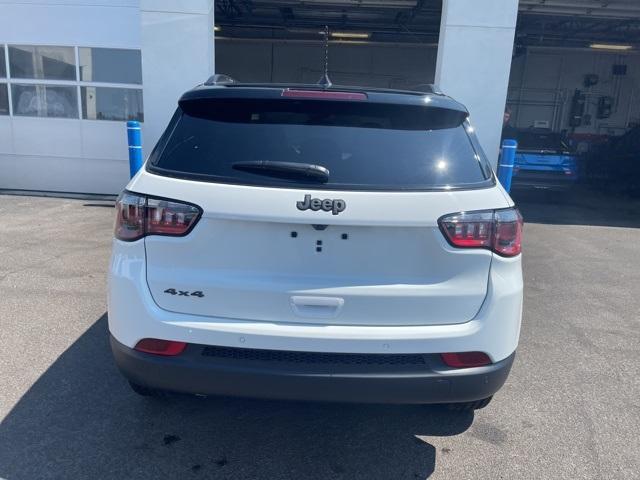 new 2025 Jeep Compass car, priced at $38,010