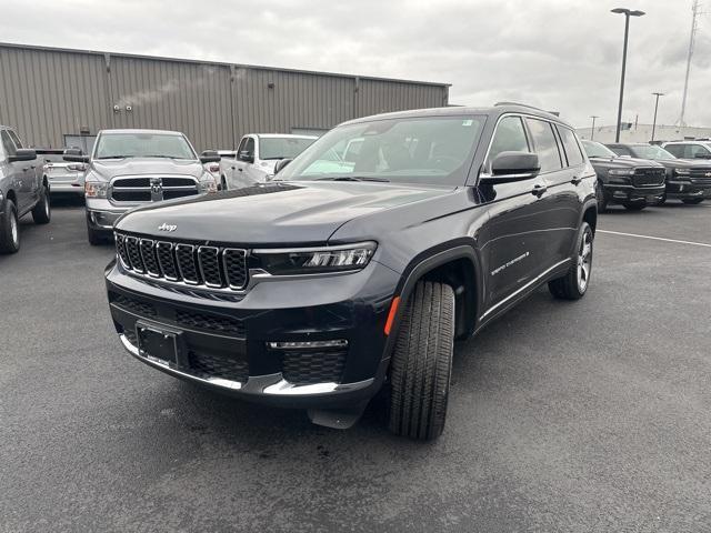 new 2024 Jeep Grand Cherokee L car, priced at $45,442