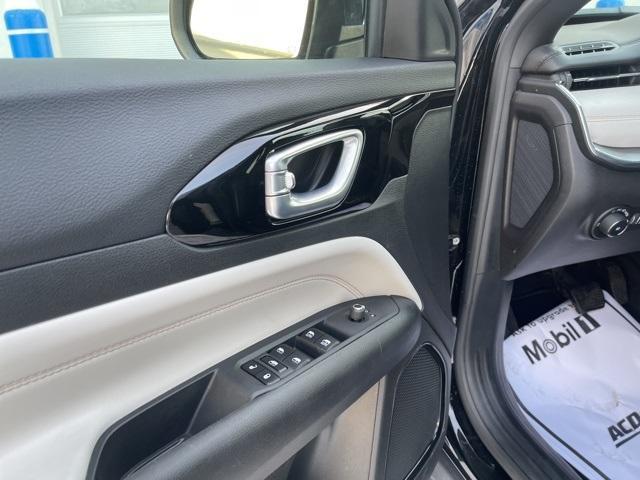 used 2023 Jeep Compass car, priced at $23,888