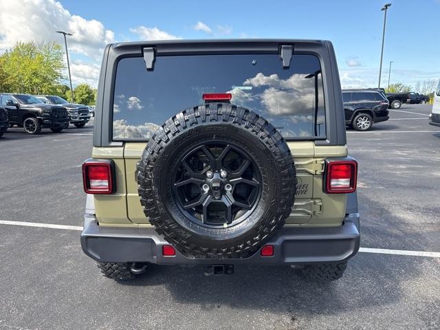 new 2025 Jeep Wrangler car, priced at $51,870