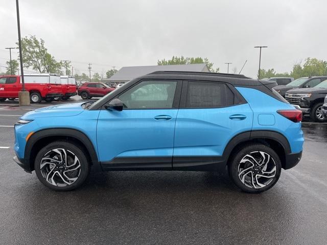 new 2025 Chevrolet TrailBlazer car, priced at $33,299
