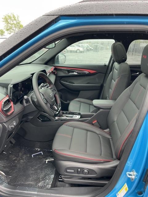 new 2025 Chevrolet TrailBlazer car, priced at $33,299