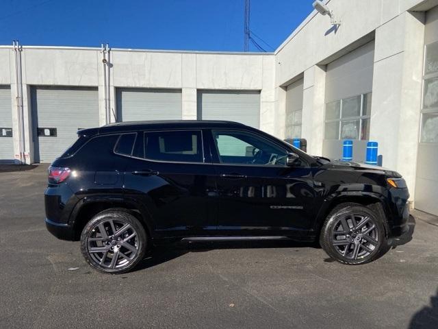 new 2025 Jeep Compass car, priced at $38,805