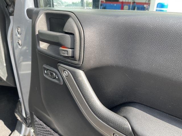 used 2014 Jeep Wrangler Unlimited car, priced at $16,785