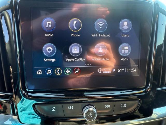 used 2023 Chevrolet Traverse car, priced at $33,885