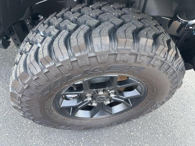 new 2025 Jeep Wrangler car, priced at $49,302
