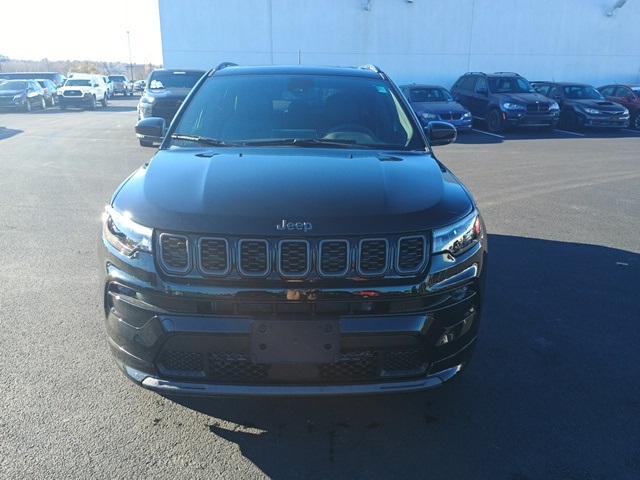 new 2025 Jeep Compass car, priced at $38,805