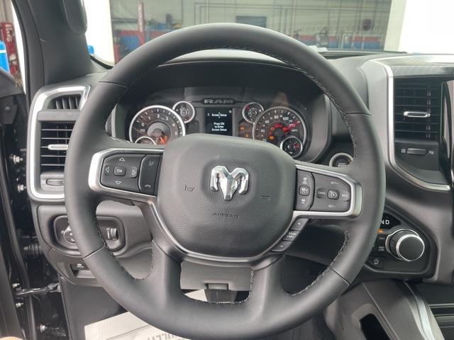 new 2025 Ram 1500 car, priced at $52,353