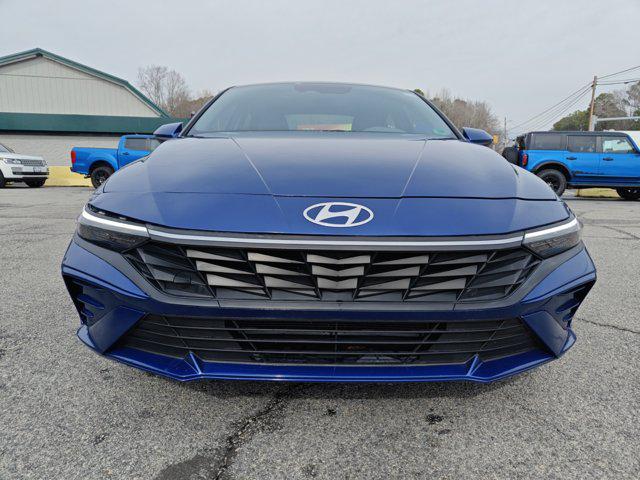 used 2024 Hyundai Elantra car