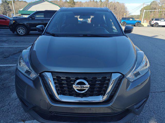 used 2019 Nissan Kicks car