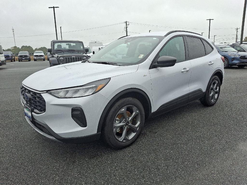 new 2025 Ford Escape car, priced at $28,698