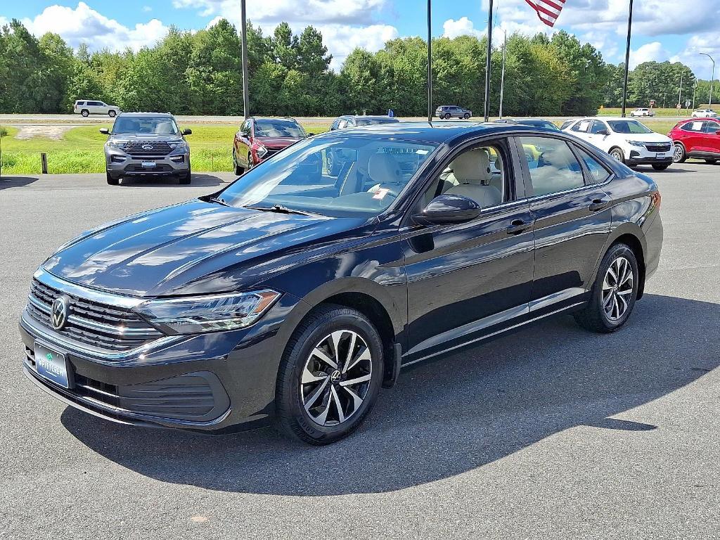used 2022 Volkswagen Jetta car, priced at $17,100